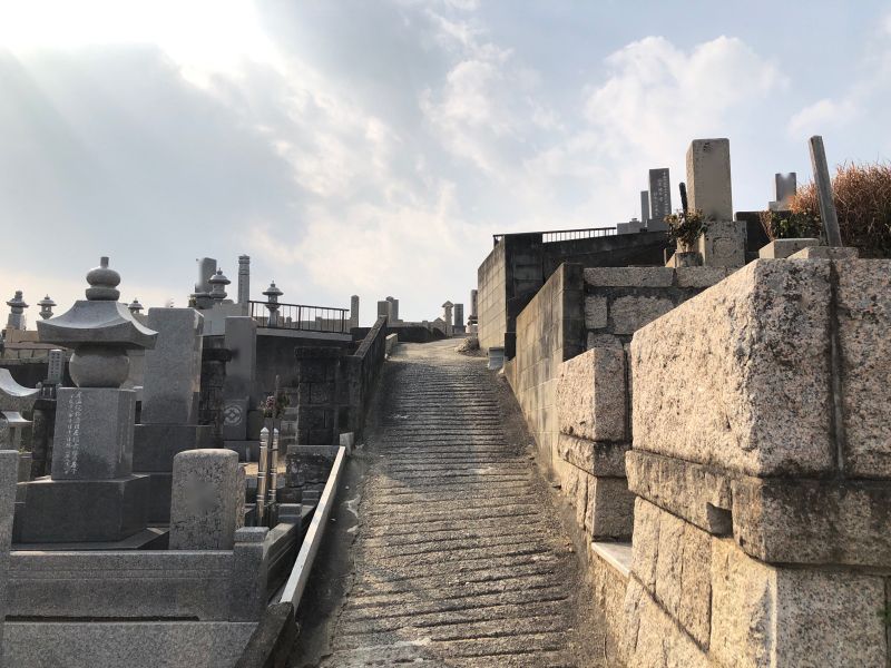 岡山市営 巌井墓地