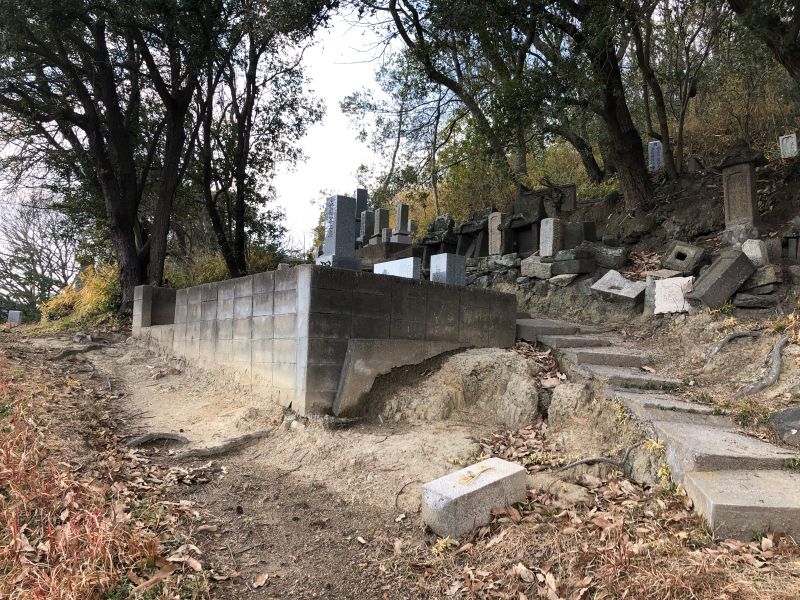 玉野市営 田井野々浜西墓地