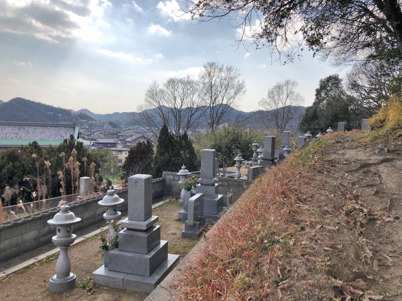 玉野市営 田井野々浜西墓地