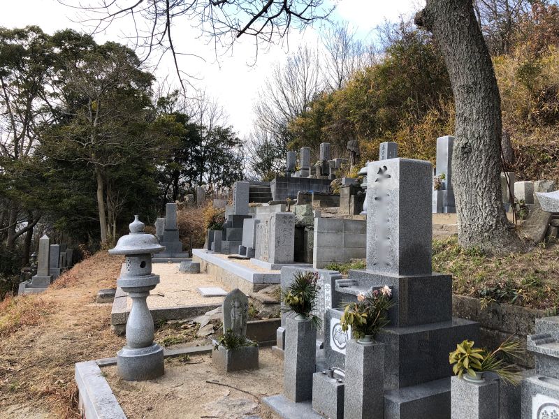 玉野市営 田井野々浜西墓地