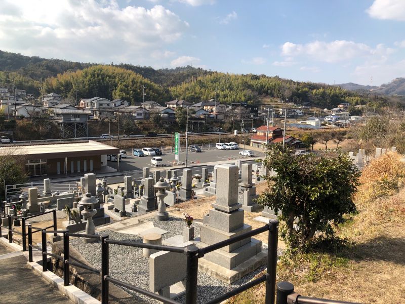 玉野市営 田井先丁場南谷墓地