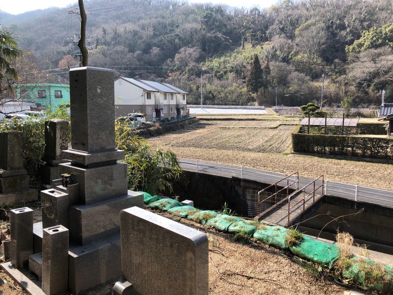 玉野市営 八浜両児山墓地
