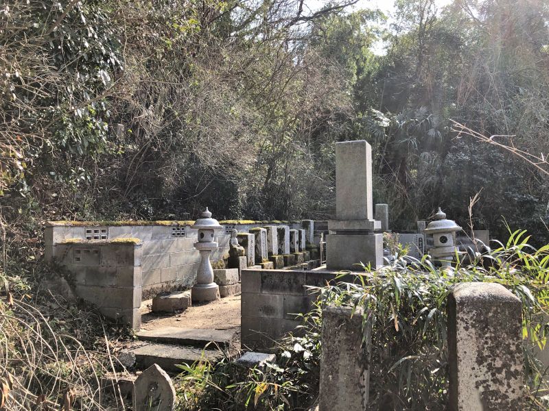 玉野市営 八浜両児山墓地