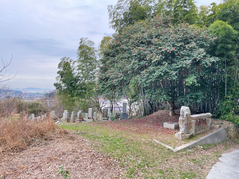 玉野市営 鯨東墓地
