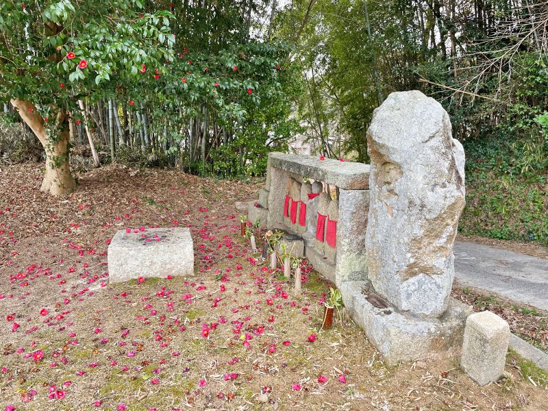 玉野市営 鯨東墓地