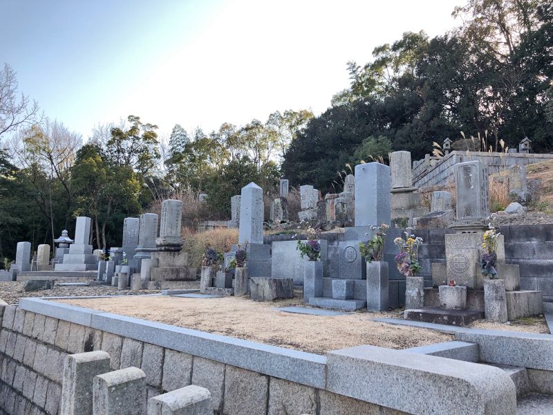 玉野市営 山田上ノ山二号墓地