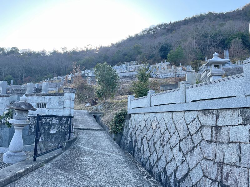 備前市営 下り松墓地