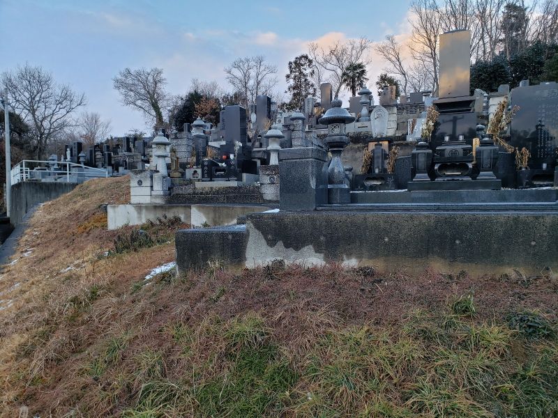 蛇田土和田山墓地