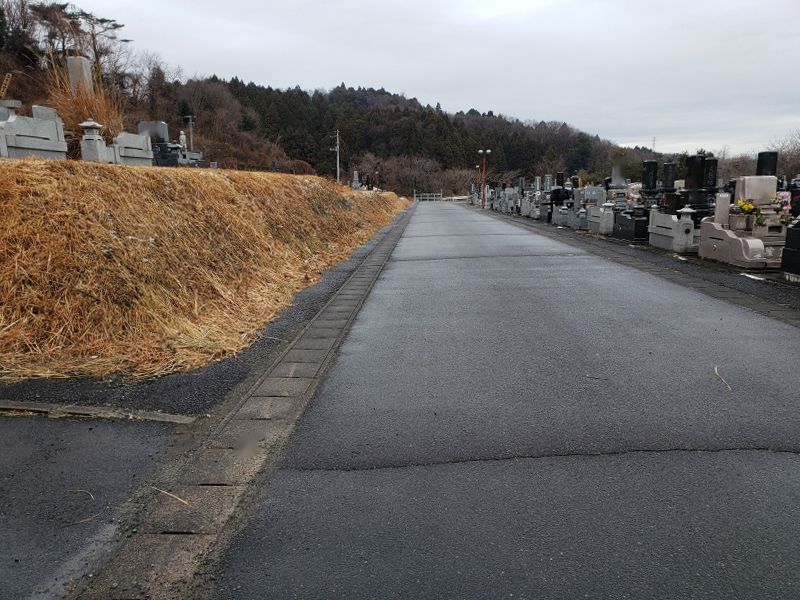 泉田霊園