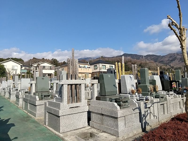 かおり墓苑