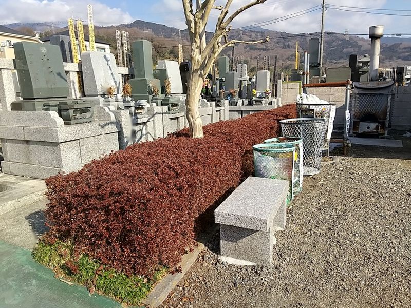 かおり墓苑