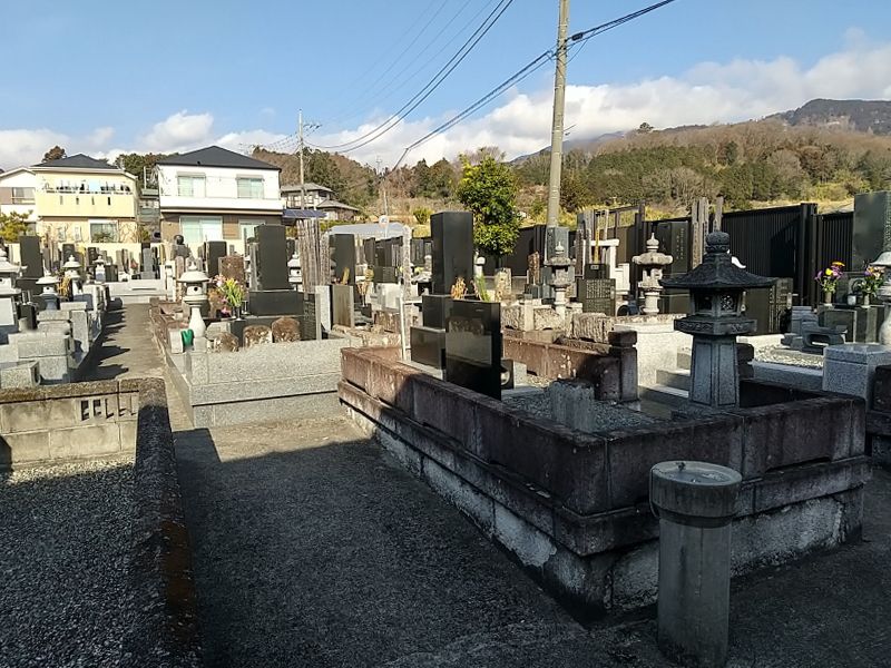 かおり墓苑