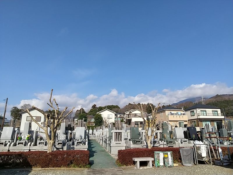 かおり墓苑