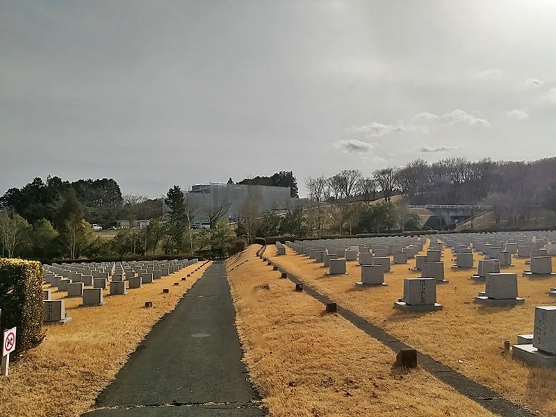はるな平和墓苑