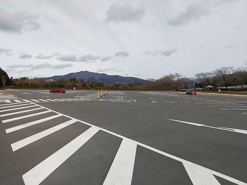 はるな平和墓苑