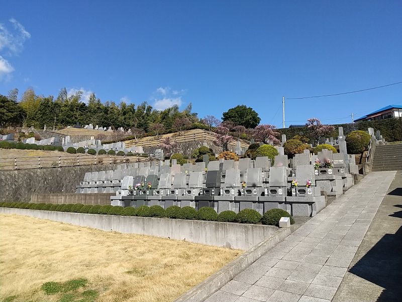 ゆがわら吉浜霊園