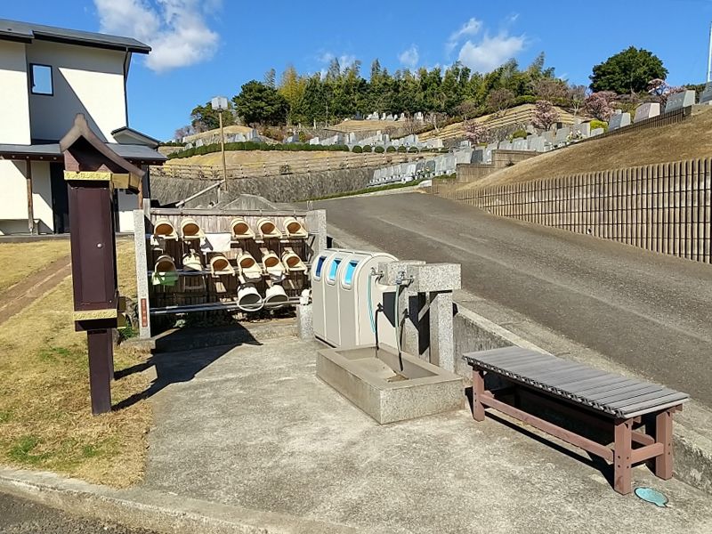 ゆがわら吉浜霊園