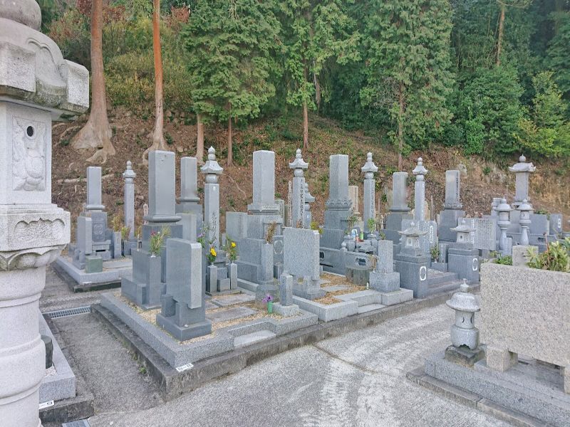 千手山弘法寺遍明院墓地