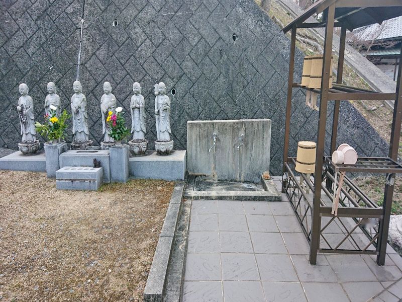 千手山弘法寺遍明院墓地