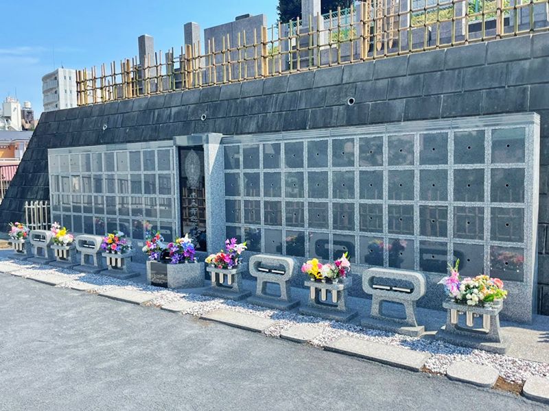 種徳寺のうこつぼ