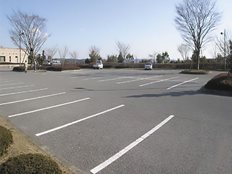 君津市営 聖地公園墓地　駐車スペース