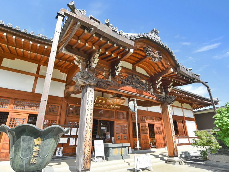 上尾市遍照院 永代供養墓「こころの碑」