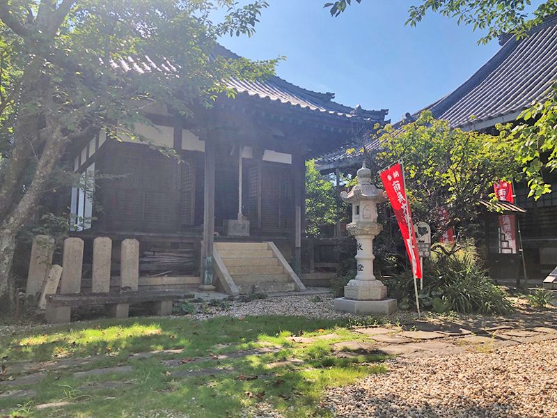 法華寺 のうこつぼ