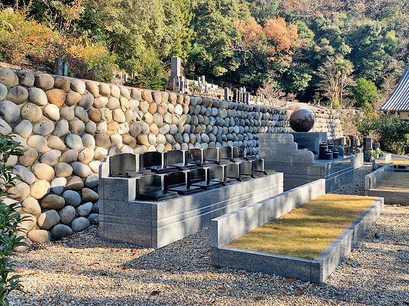 大興寺樹木葬墓地「翆光苑」