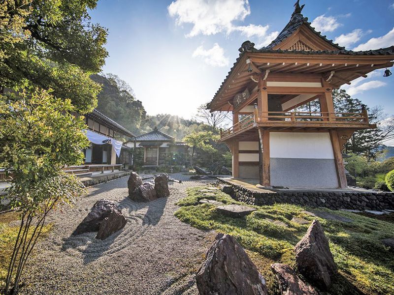 大興寺樹木葬墓地「翆光苑」