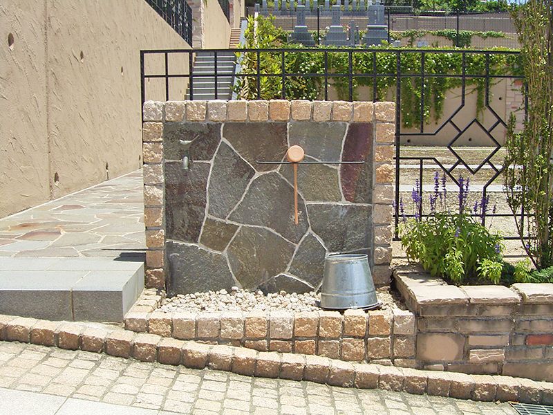 やすらぎの丘霊苑