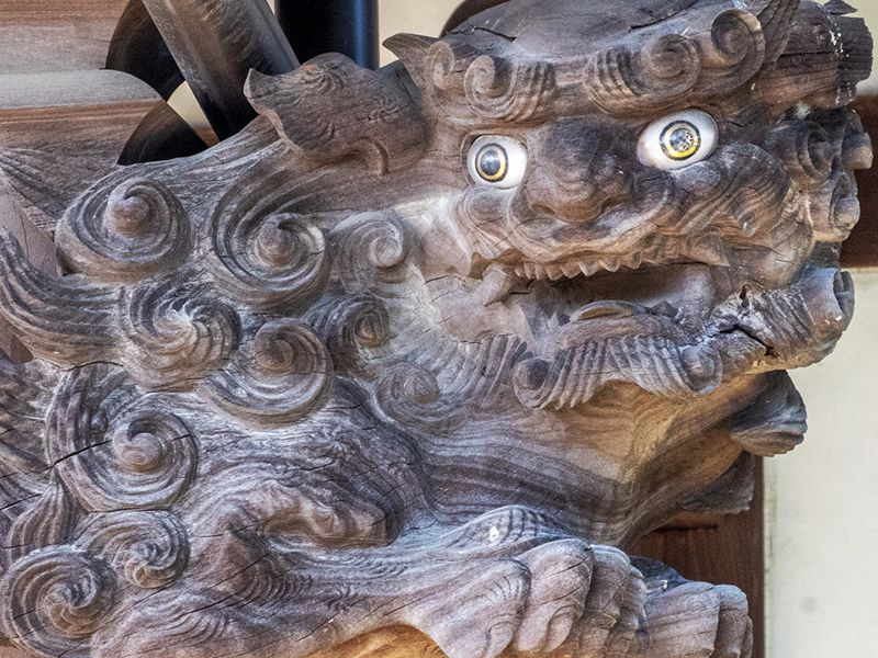 獅子彫刻の細部