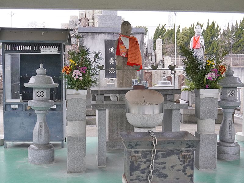 堺市南区岩室霊園