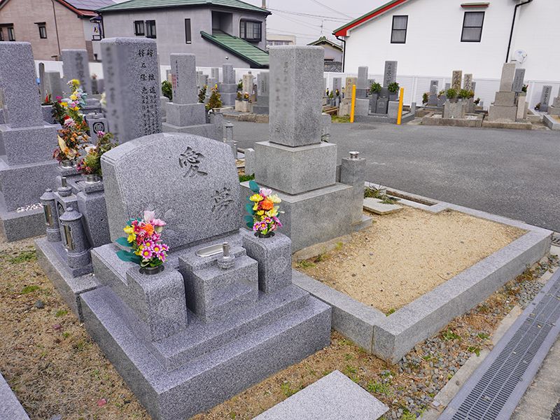 堺市西区 草部横坂墓地