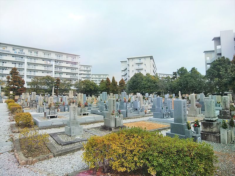 池田市才尊霊園