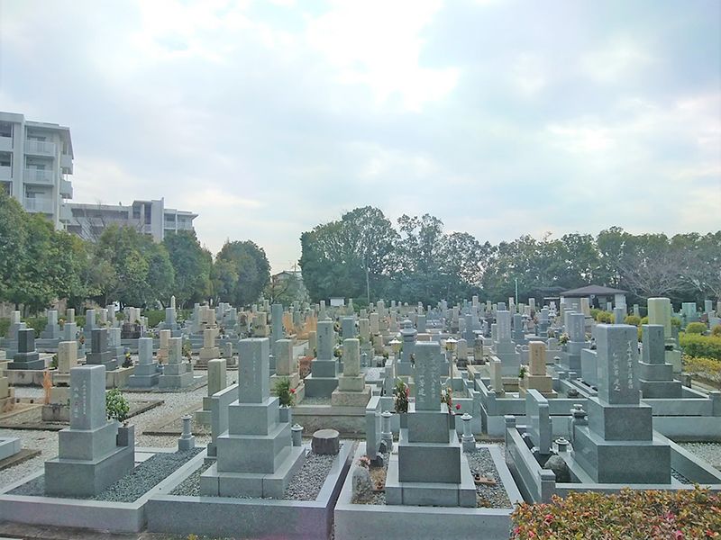 池田市才尊霊園