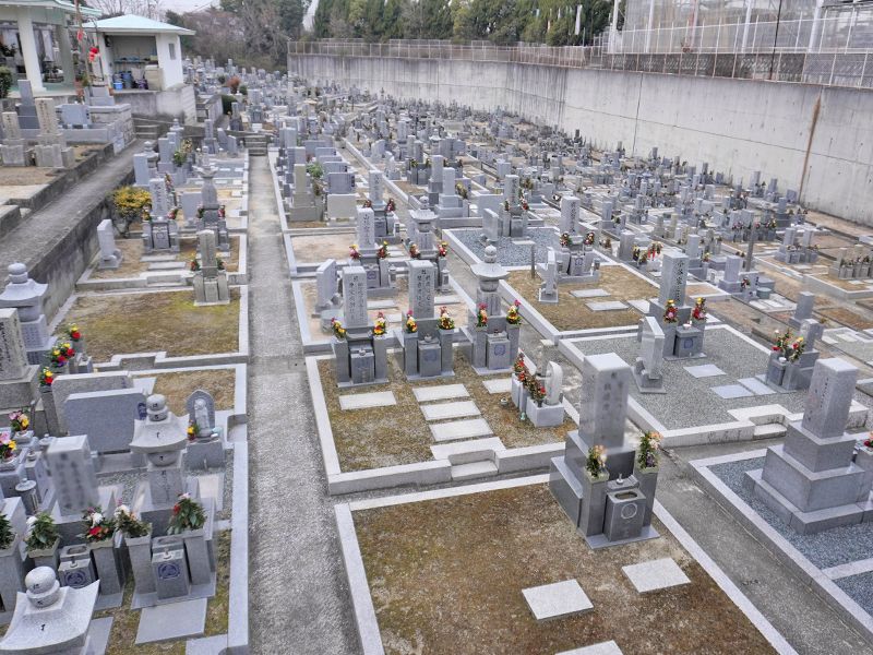 堺市南区岩室霊園