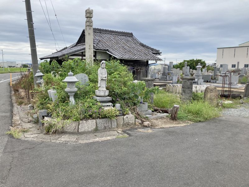 岡山市営 中畦墓地