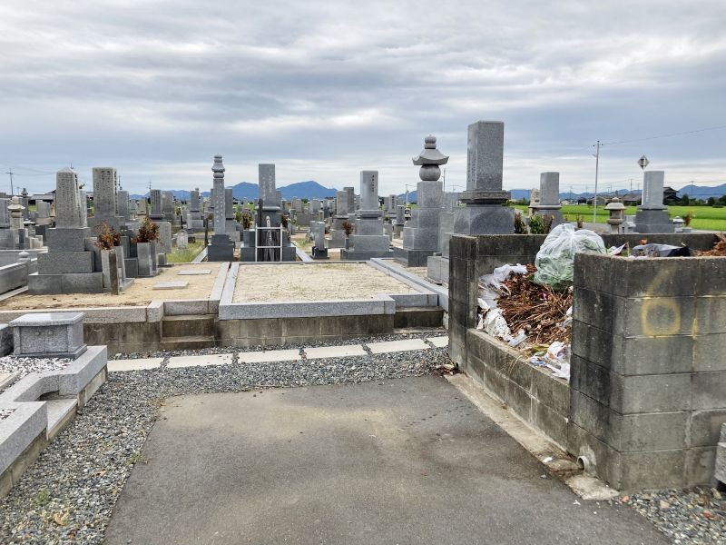岡山市営 中畦墓地