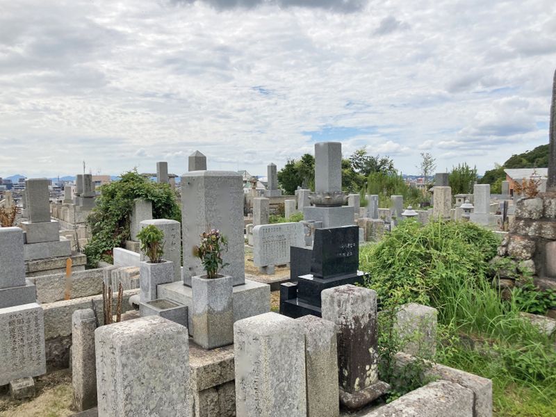 岡山市営 巌井墓地