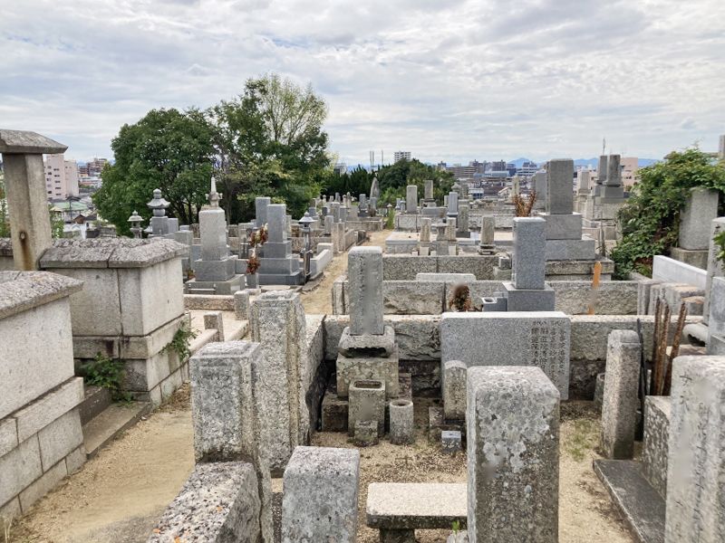 岡山市営 巌井墓地