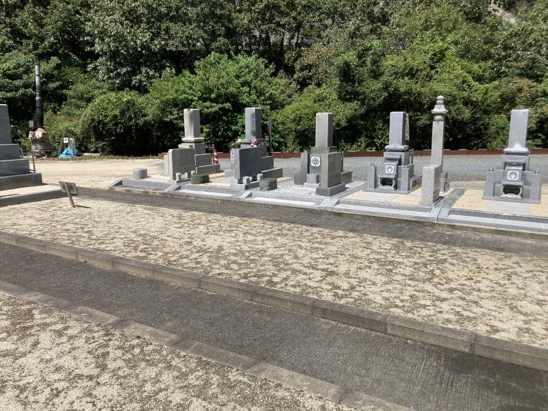 金山寺太陽霊園