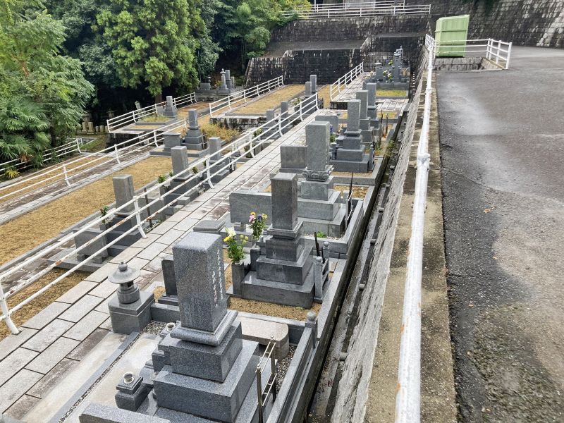 西方寺霊園