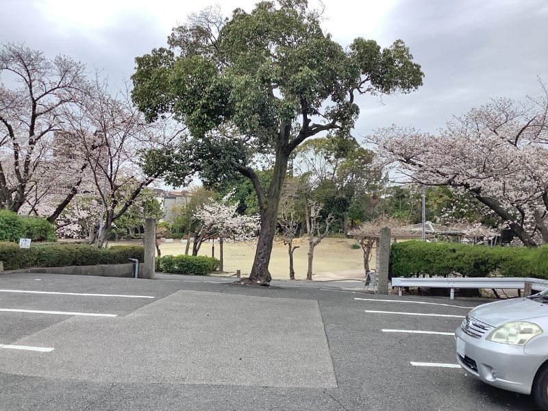 本厳寺霊苑