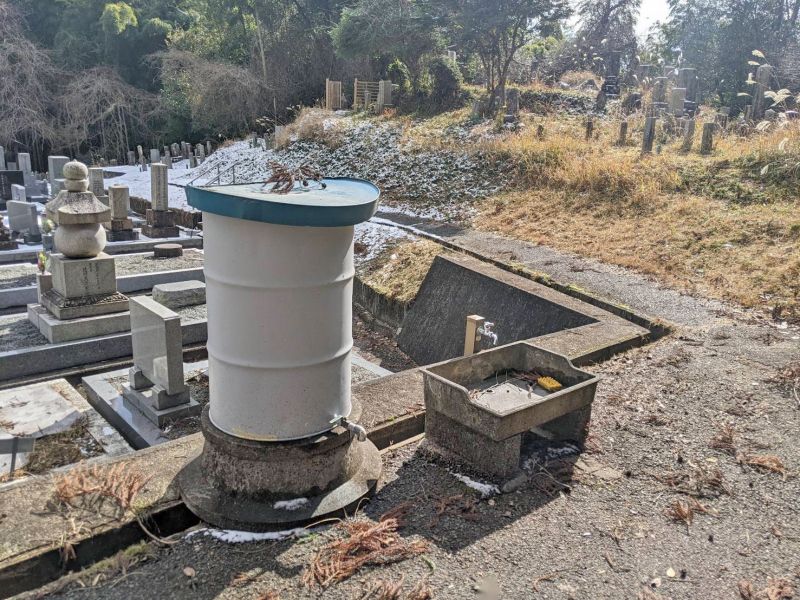 古市場自治会営うえのやま霊園