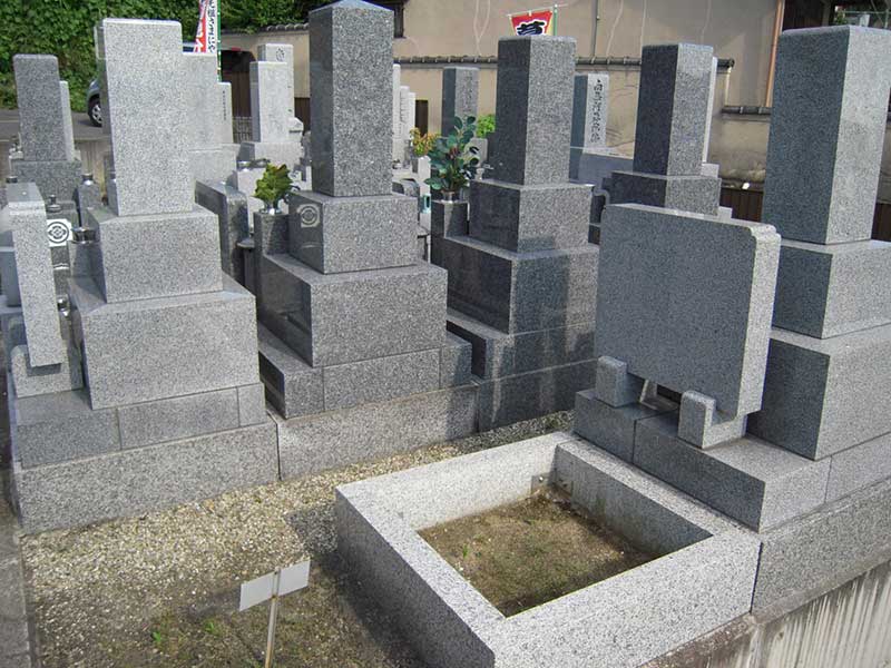 上石切法照寺霊苑　一般墓所