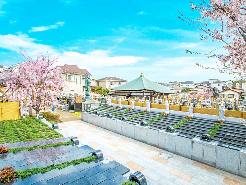 永代供養墓「やすらぎの郷」「やすらぎの樹石」
