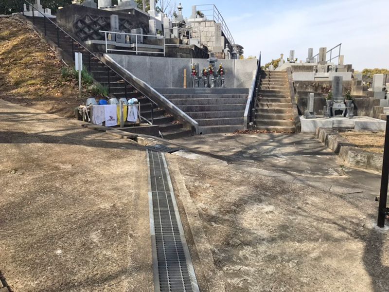 河内長野市 原地区墓地