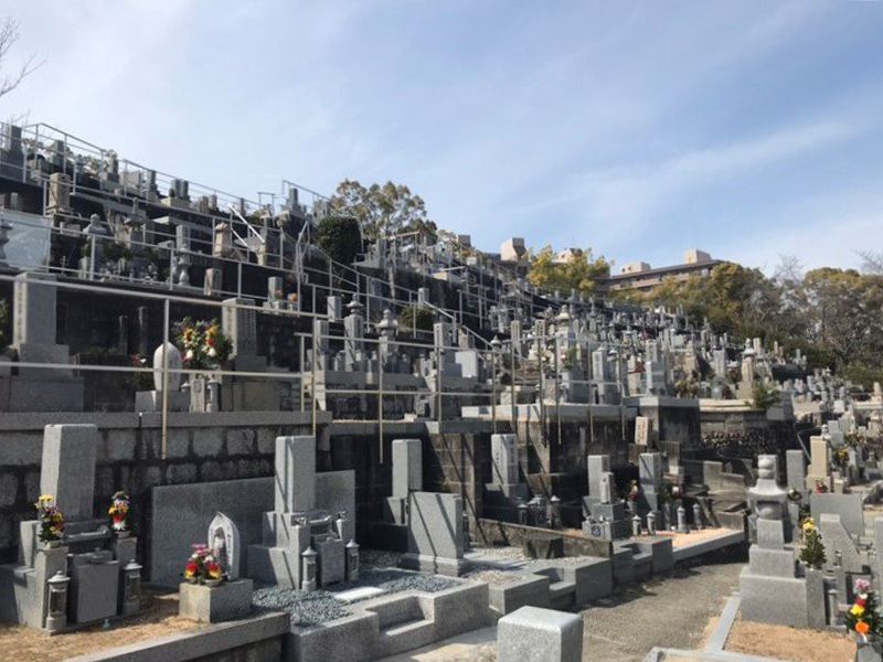 河内長野市 原地区墓地