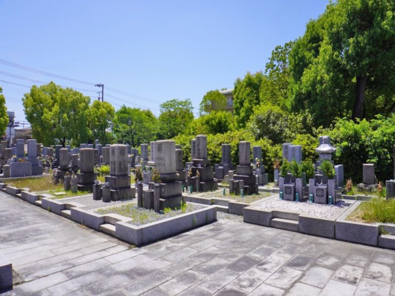 吹田市光明町墓地