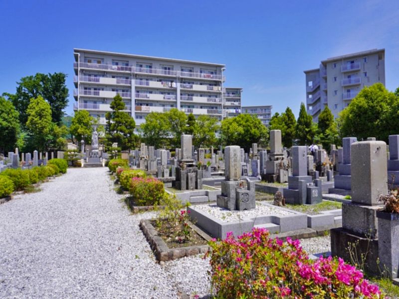 池田市才尊霊園